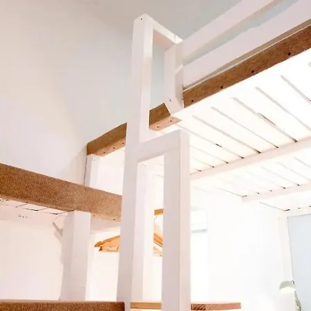 Guest house Anjos Central Intendente Lisbon